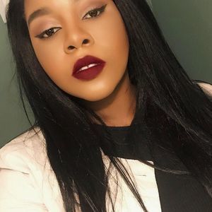 Meet your Posher, Azuree